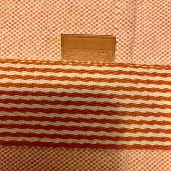 ❗️SOLD❗️Hermes Canvas Tote - Picture 9 of 11
